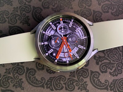Samsung Galaxy Watch4 Classic 46mm SM-R890 16GB Wi-Fi Stainless Smart Watch