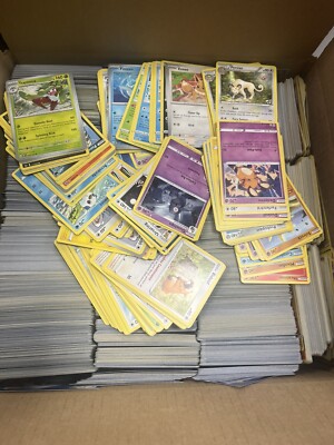1000 Pokemon Card Bulk Lot Common+uncm & 50 Holo cards and surprise  included pod