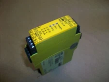 Pilz Safety Relay  PNOZ X2.3P   24V AC/DC   3N/O 