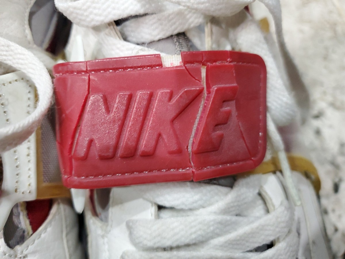 ULTRA RARE VINTAGE 2002 NIKE AIR TRAINER HUARACHE 678083-101 ULTRA RARE VINTAGE 2002 NIKE AIR TRAINER HUARACHE 678083-101