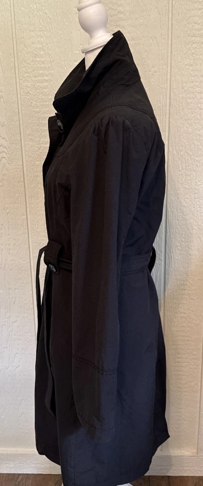 Gabardina Tex Max Azria para mujer talla grande negra con cinturón impermeable mafia esposa elegante Foto 3 de 4