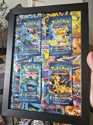 Pokémon Evolutions Booster Display Bilderrahmen Wanddeko Sammlerstück