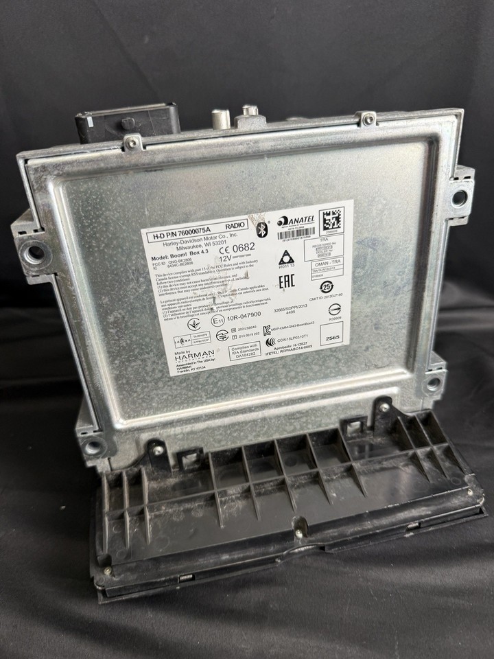 Harley DAVIDSON OEM 14-23 Touring Harman Boom! Box 4.3 Radio 76000075A ...