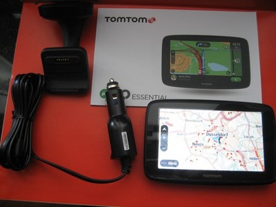NAVI TomTom Go Essential+Wi-Fi+Lifetime Maps & Traffic+RadarABO bis 28.09.26 TOP