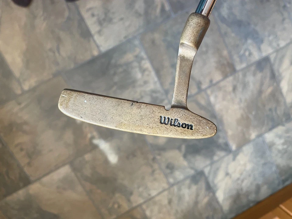 Wilson Sam Snead ANSER style Putter 36" R/H Men's Brass Coloured Head. - Image 2 of 4