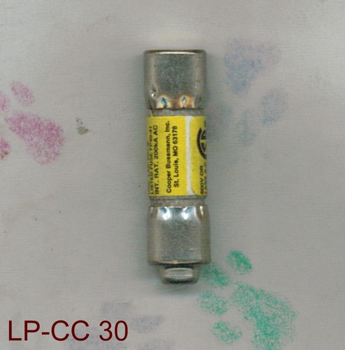 BUSSMAN LP-CC 30 FUSIBILE LPCC 600 VOLT 30 AMP LP-CC 30 - Foto 2 di 3