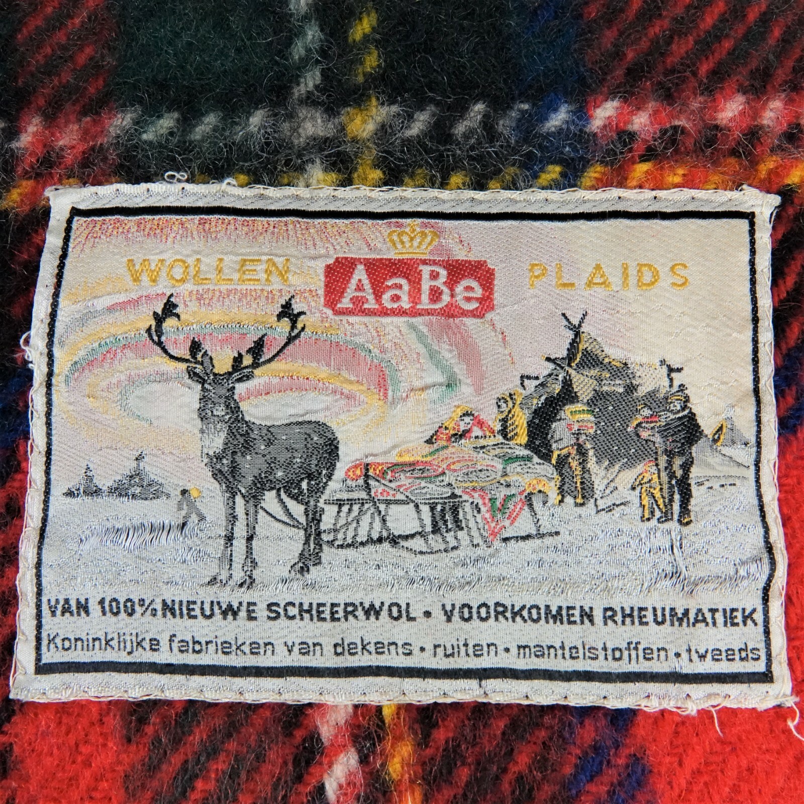 Wollen AaBe Plaids Dutch Wool Blanket Royal Stewart Tartan Red Plaid