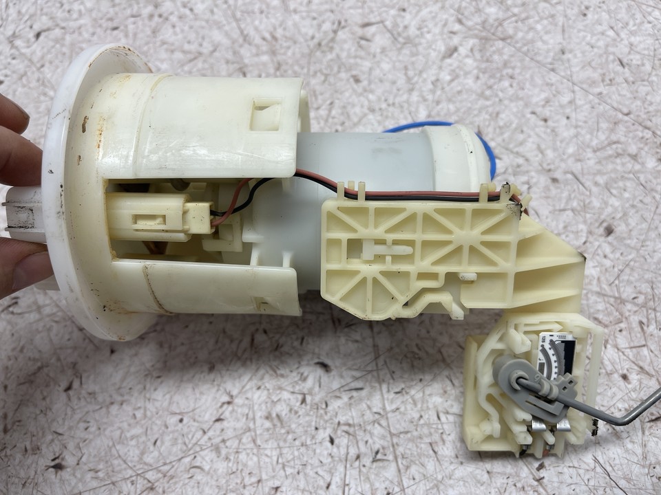 0712 HONDA CBR600RR FUEL PUMP GAS PETROL SENDER UNIT TESTED WORKS eBay