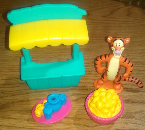 Winnie the Pooh Supporto per Limonata con Tigro Playset Completo 66756 Mattel Set