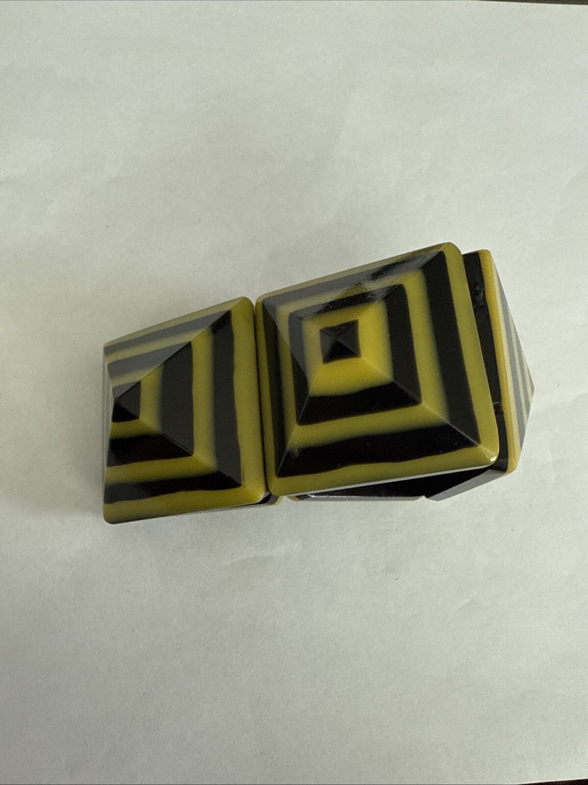 Lucite Bracelet - image 3