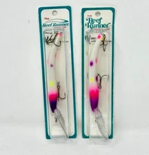 * THE REEF RUNNER * DEEP DIVER ' 800 SERIES ' #54 BARBIE - LOT OF 2