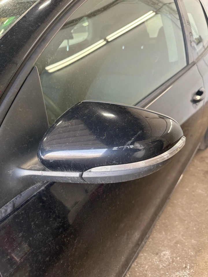 Espelho de porta esquerda usado serve: 2012 Volkswagen Golf Power exc. Homem aquecido City Htbk - Imagem 2 de 4