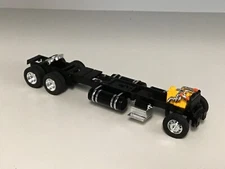 BLACK DCP 1/64 PETERBILT 359/379/389 285 FRAME (6" LONG) TANKS STEPS MOTOR