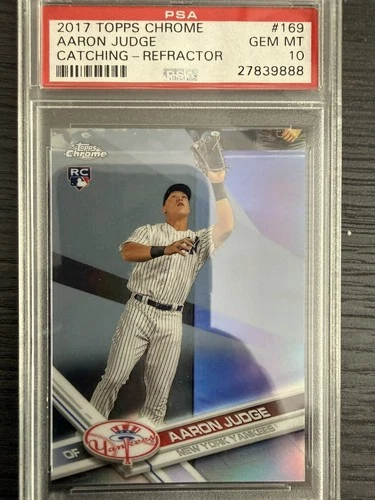 2017 Topps Chrome - Aaron Judge #169 Catching Refractor RC🔥PSA 10 🔥