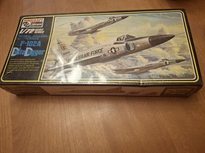 Minicraft Hasegawa General Dynamics Convair F-102A Delta Dagger #047 1:72 NEW