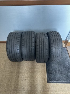 Pirelli P Zero Sommerreifen 2x 225/40/R19 93Y-2x 255/35/R19 96Y (nur 15.000 km)