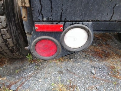 Replaces 2017 PETERBILT 579 TAIL LIGHT ,  MD