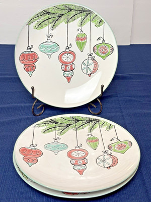 Spectrum Designz Retro Christmas Ornament 10 5/8'' Dinner Plates - Set of 3
