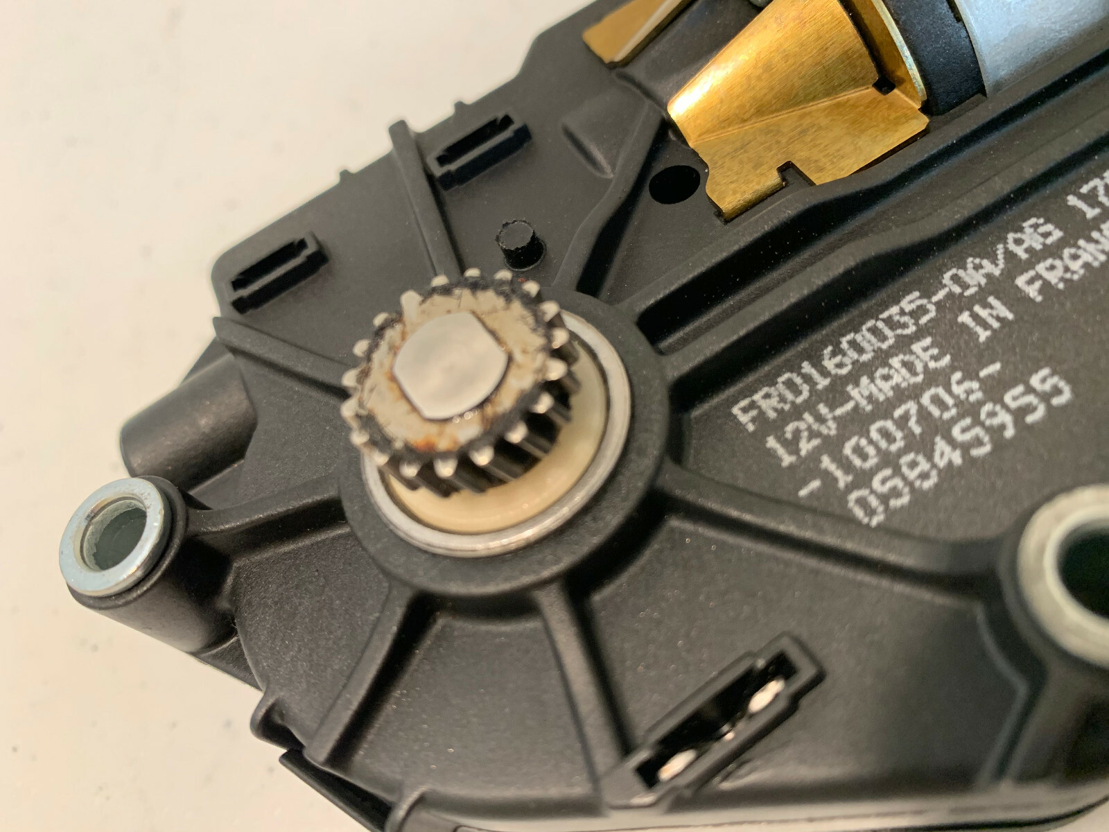 07 Maserati Quattroporte M139  Sunroof Motor 1701848
