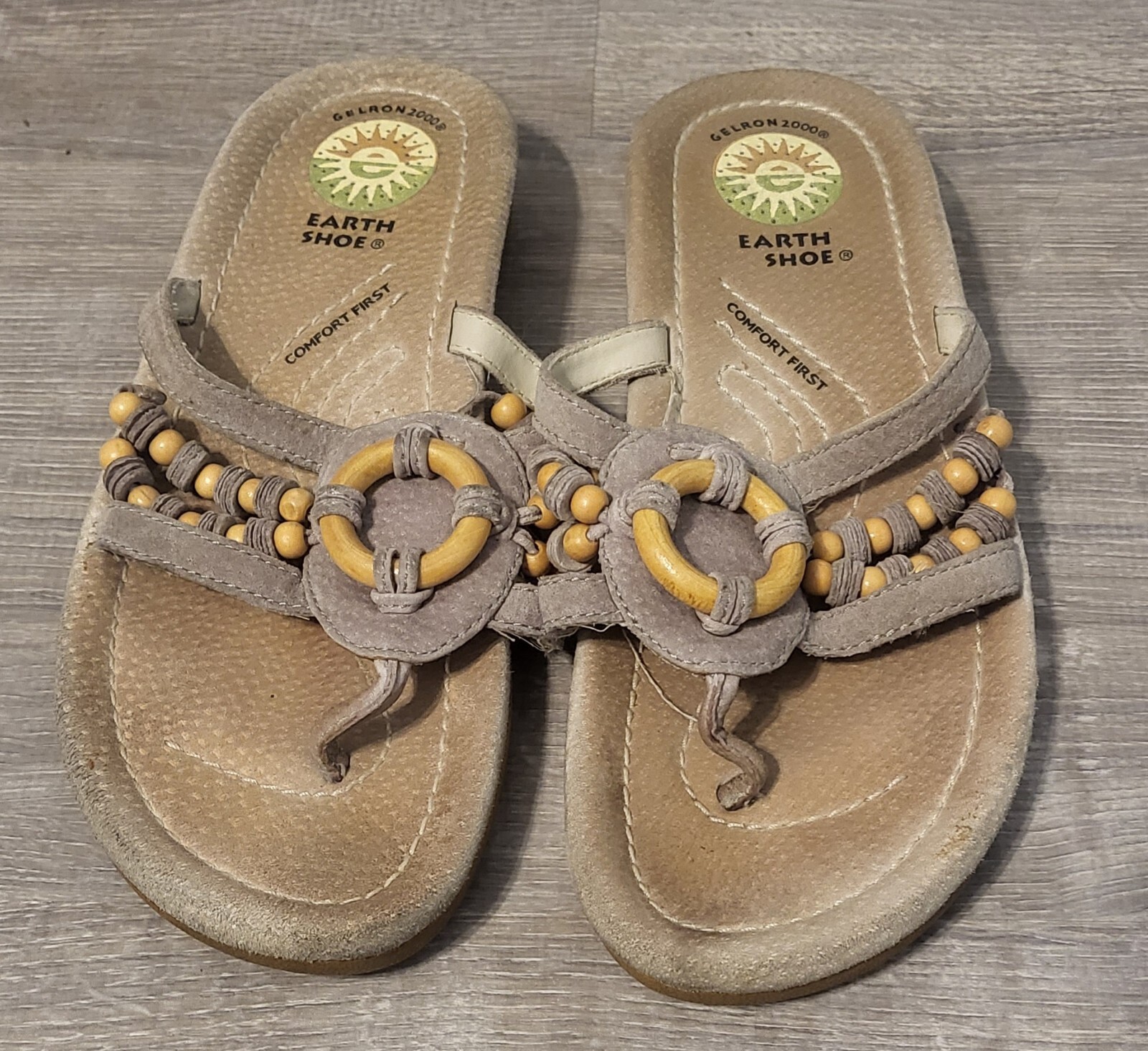 Earth Shoe Sandals Womens 5.5 Logan Brown Leather Round Toe Casual Beaded Thong