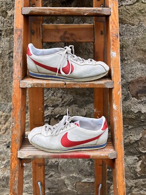 old style nike trainers