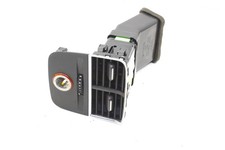 AUDI A3 Sportback 8VA, 8VF Mittelkonsolenschacht 8V0819203 2.00 Diesel 34227722