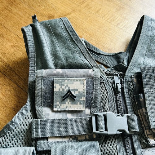 Blackhawk Tactical Series Vest See measurements ACU Pattern - Picture 8 of 12