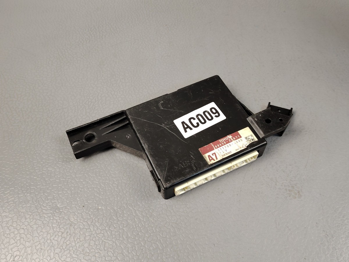 Toyota ESTIMA PREVIA ACR50 ACR55 GSR50 AC AMPLIFIER CONTROL MODULE