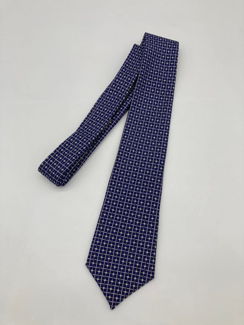 Good condition HERMES  navy check pattern necktie - image 4