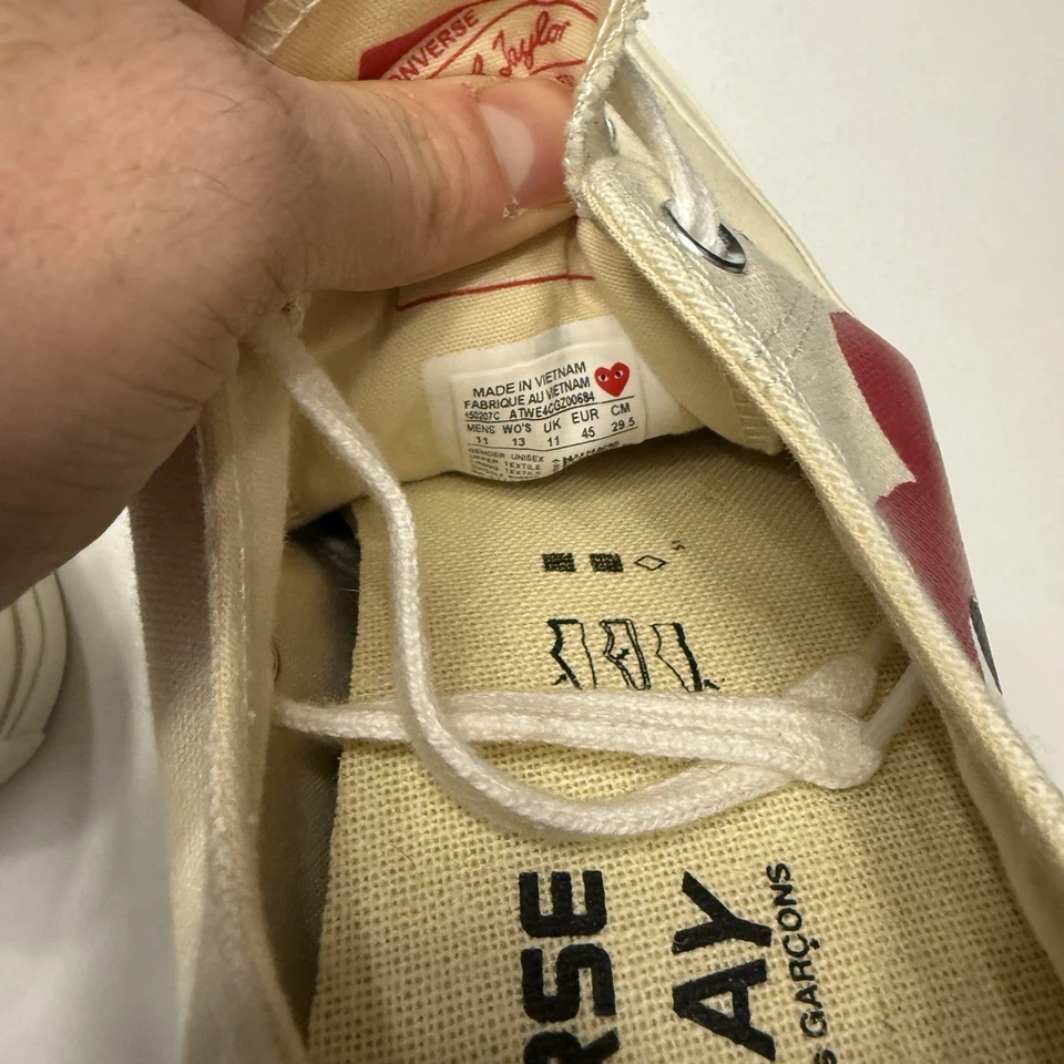 Misura 11 - Converse X Comme Des Garcons Big Cuore Basso Top Bianco - Immagine 4 di 4