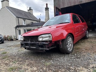Volkswagen Golf VR6 2.8