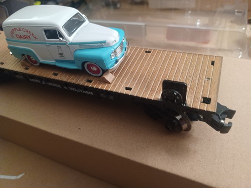 Coche plano calibre O 10-1/2" Cripple Creek & Western 1948 fundido a presión Ford Dairy Truck - Imagen 7 de 10