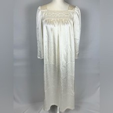 Oscar de la Renta Vintage Nightgown Ivory Lace Detail Lightweight 3/4 Sleeves XS