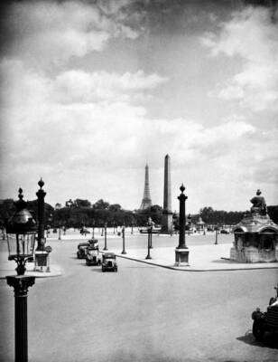 Place de la Concorde in Paris, circa 1930 Old Historic Photo