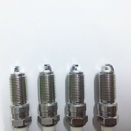 4pcs New SP-537 CYFS-12Y-2 Iridium Spark Plug for Ford Escape Focus Lincoln - Picture 3 of 7