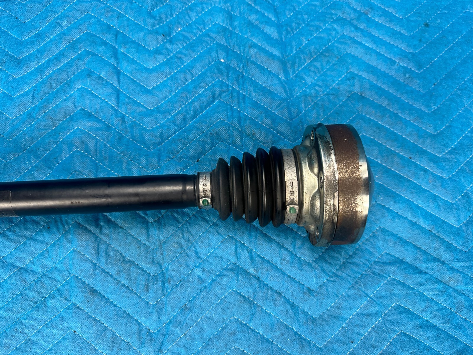 Bentley Continental Flying Spur Rear Drive Axle Shaft RH or LH 29k 2006-2012 OEM