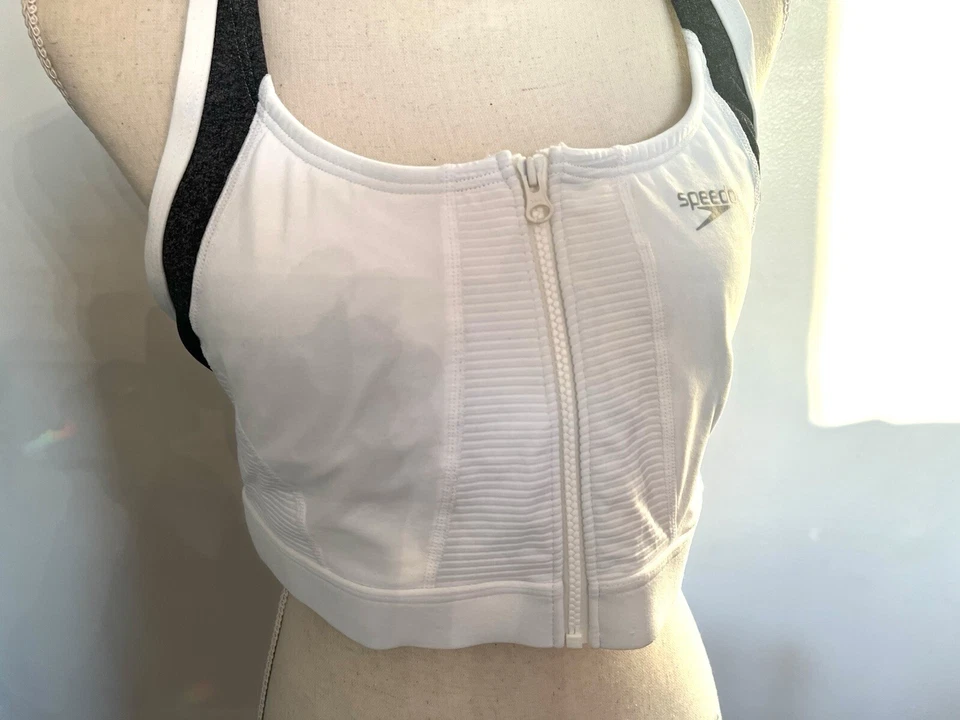 *NEW WITH TAGS* Speedo Precision Pleat Zip Top Womens Fitness Swim  14 White $54 — 第 2/4 张图片