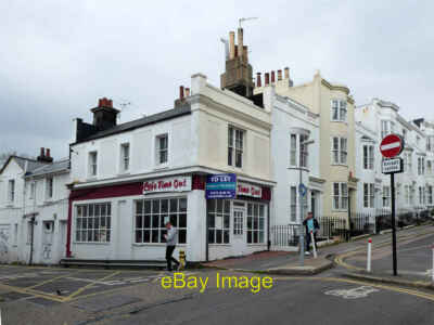 Foto 6x4 Cafe Auszeit (ehemals?), Brighton On the corner of Hampton Plac c2019