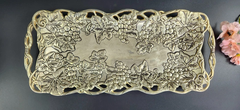 Vintage Godinger Silver Art Co.- 15.5" - Rectangle Tray - Grapes & Wine Design - Image 4 of 4