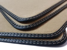 Beige Fußmatten für Mercedes E-Klasse W212 Liomousine ab Bj.2009 