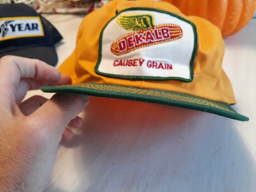 Cappello camionista vintage marca K Snapback Dekalb Causey Grain Patch - Foto 7 di 10