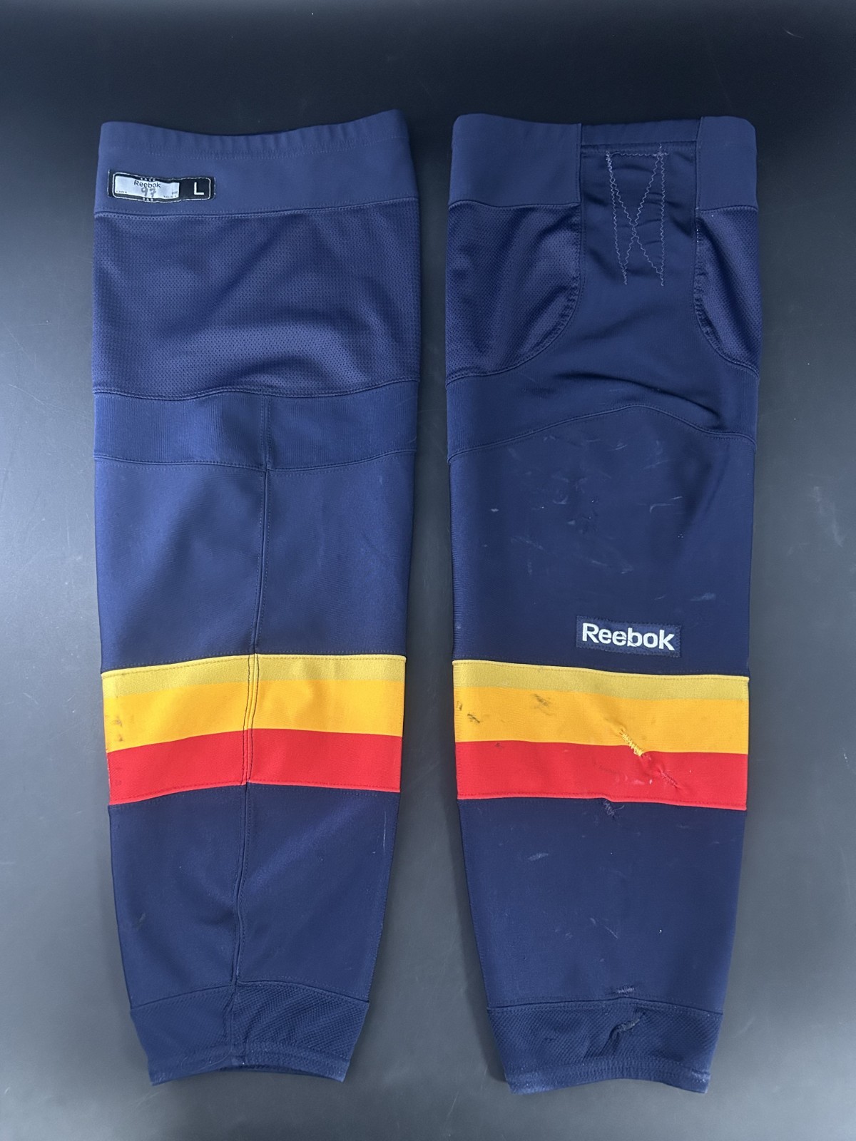 Connor McDavid Signed Erie Otters Game-Worn Size Large Leggings PSA LOA view 3