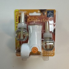Glade Warmer  PlugIns Refills Golden Pumpkin  Spice Scented Oil 2 Refills
