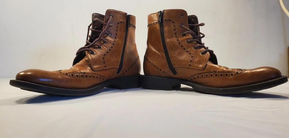 Kenneth Cole Unlisted Men's Blind Sided Wingtip Ankle Boots Cognac Brown Sz 9.5 - Image 2 of 4