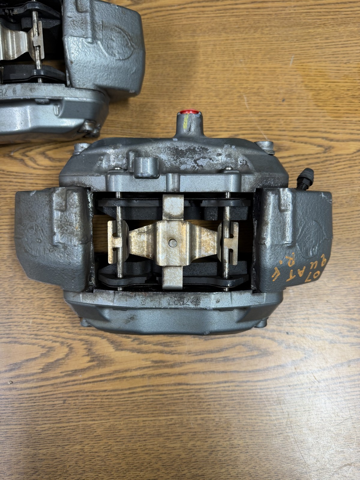 04-2017 Maserati Quattroporte Left & Right Front Brake Caliper Calipers Pair OEM