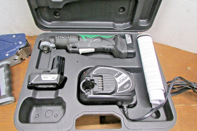Hitachi WH10DCL Cordless Angle Impact Driver, 12V, 2 Batt, Charger, Case