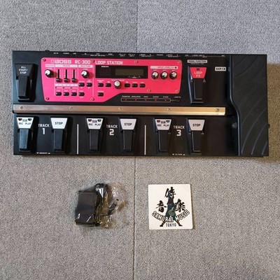 BOSS RC-300 Loop Station Looper Effects Pedal W/AC Adapter Shipping From Japan