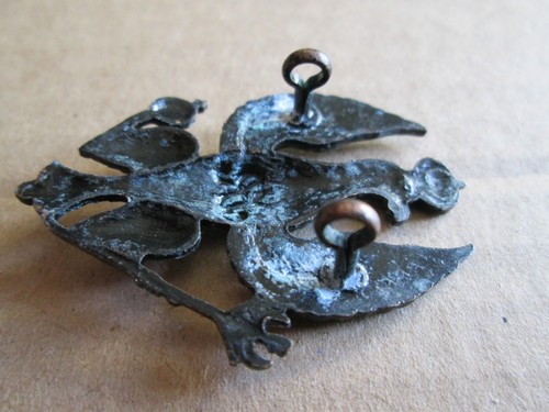 Kings Royal Hussars Cap Badge BRASS 2 Lugs Original Antique Period Item (57) - Imagen 5 de 5
