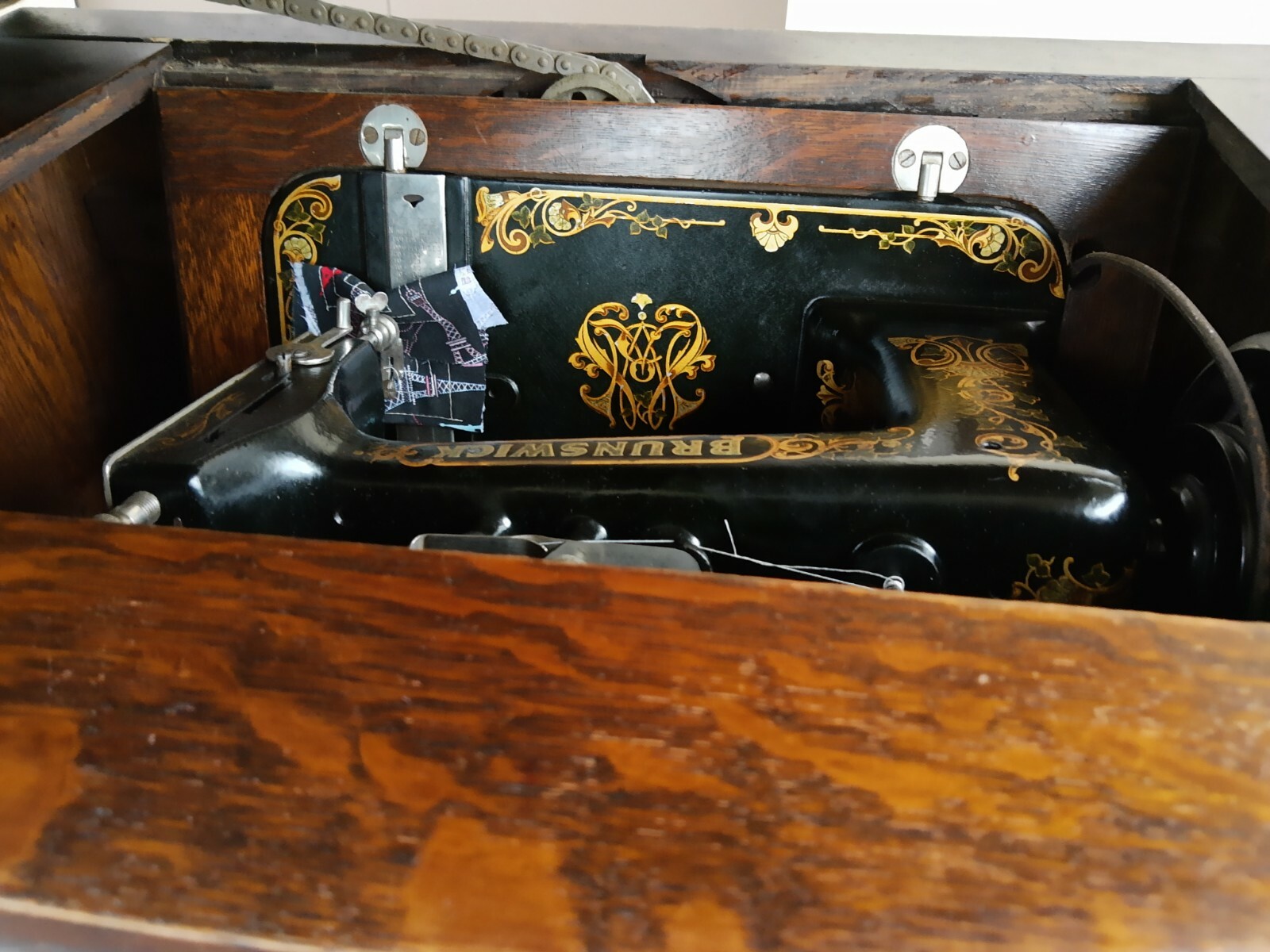 Beautiful Antique Brunswick Parlor model Treadle Sewing Machine early