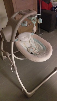 Babywippe Babyschaukel Bright Starts